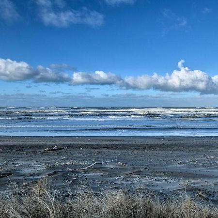 Eagles View Condo In Ocean Shores With 3 Balconies Exteriör bild